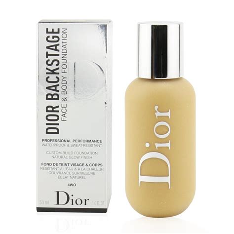 Dior 4WO / 4 Warm Olive Backstage Face & Body Foundation